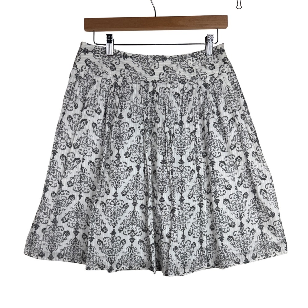 Loft Damask Print Pleated Midi A-line Skirt size 4 White/Black